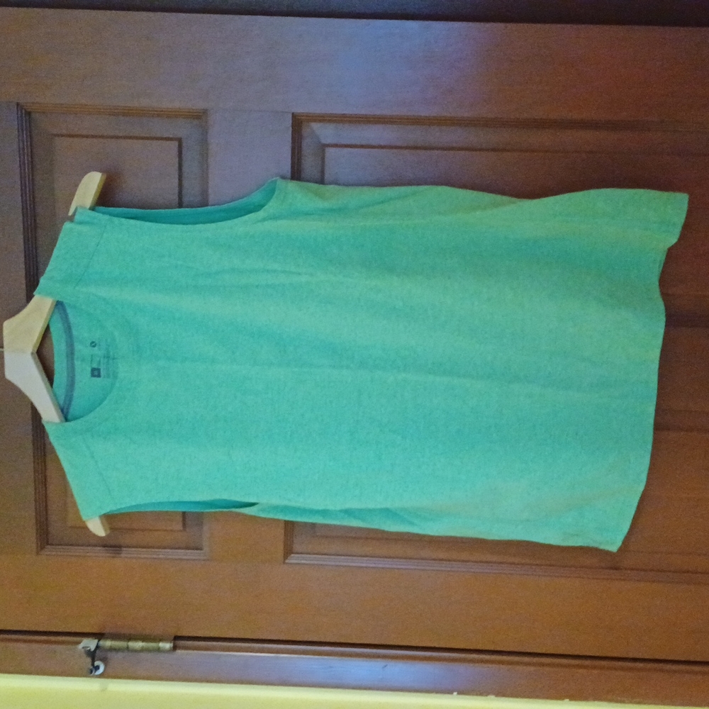 Xersion Green Muscle shirt sie M
